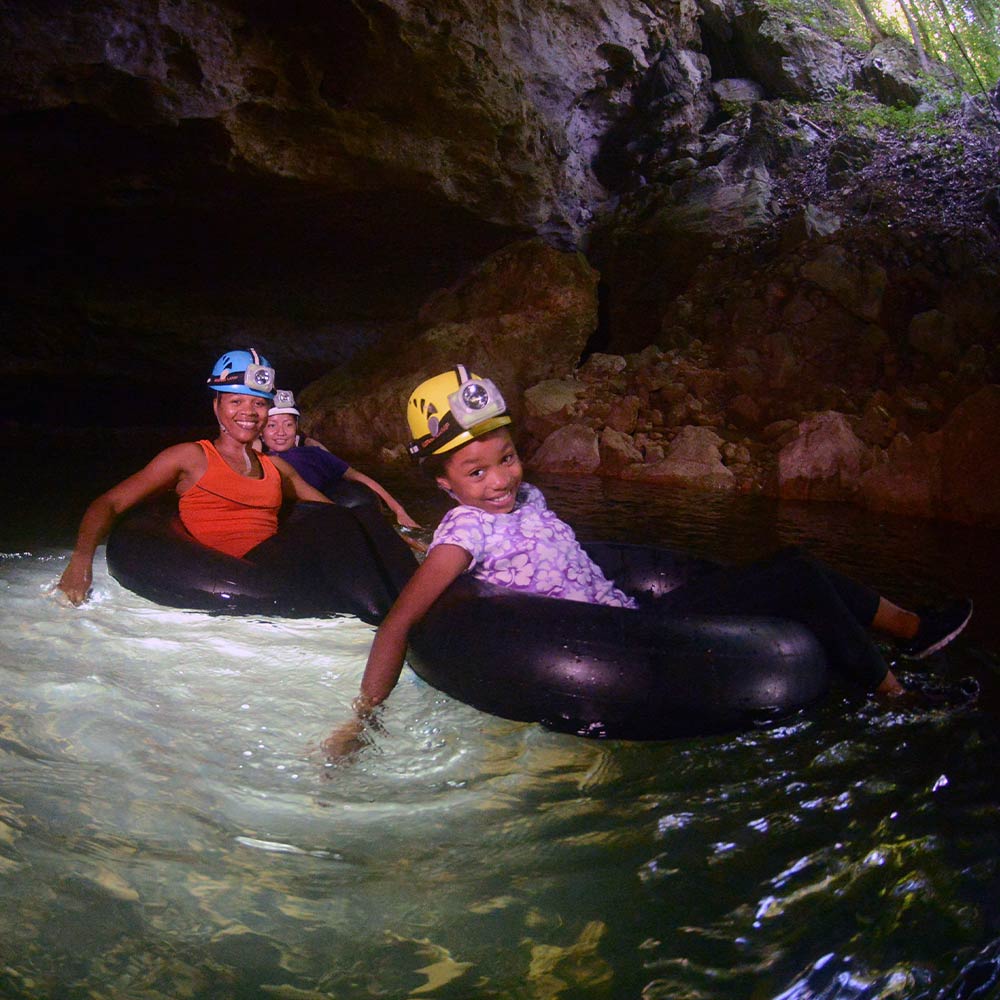 Best Belize Tours tubing